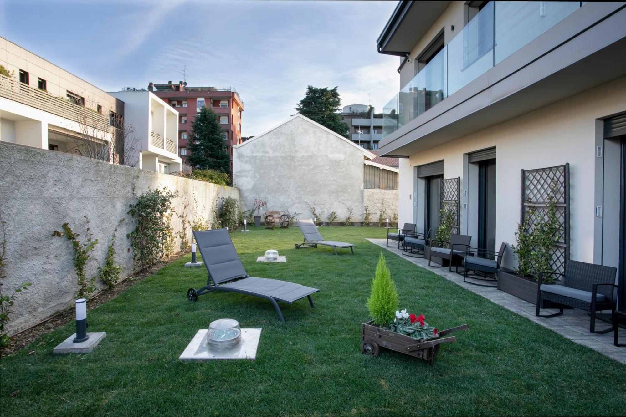 Villa Gio'S Monza Zewnętrze zdjęcie